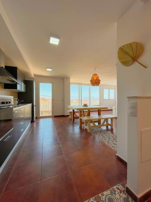 Casa Bamboo Corralejo apartamento luminoso y espacioso, piscina Exterior foto